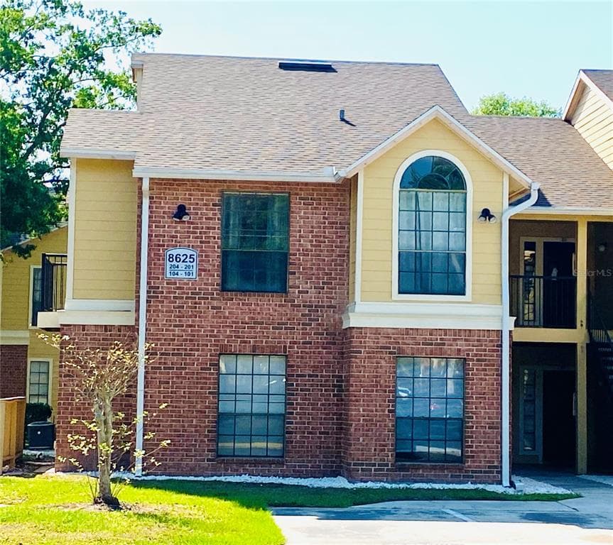 8625 FANCY FINCH DRIVE UNIT 104 TAMPA, FL 33614