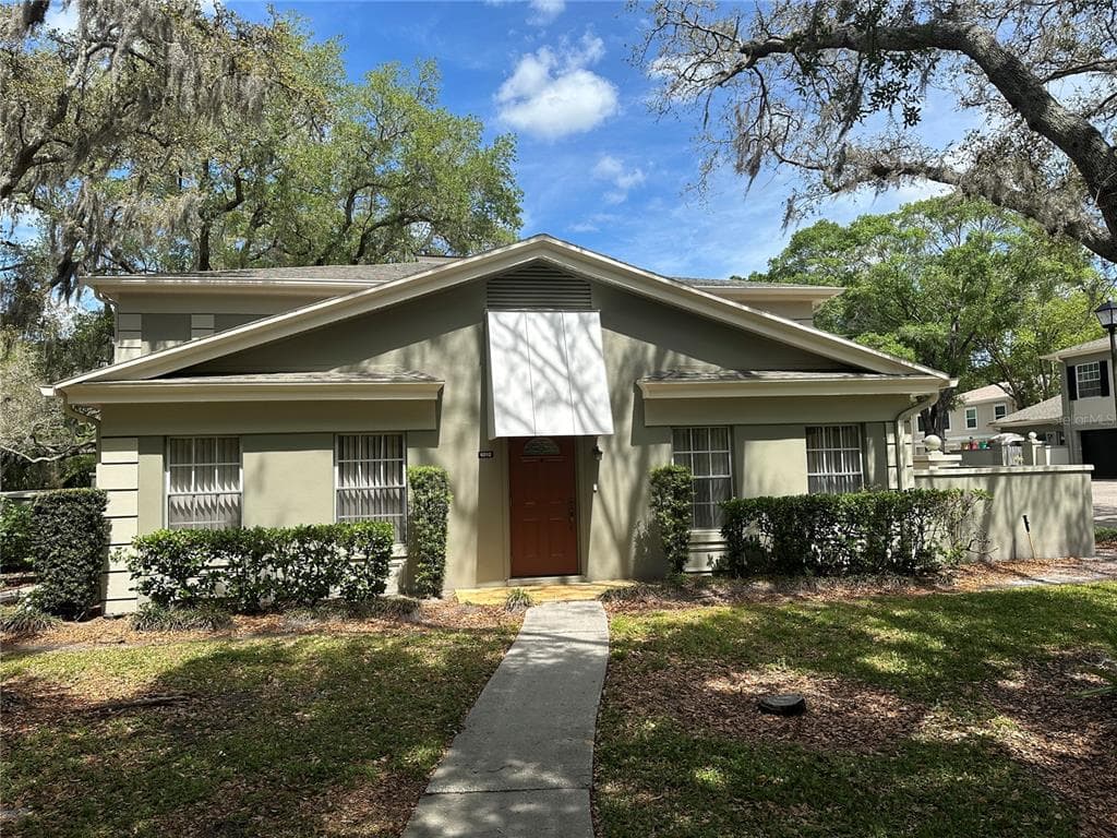 6202 GREENLEAF LANE TEMPLE TERRACE, FL 33617