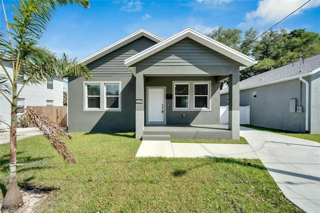 2704 E 18TH AVENUE TAMPA, FL 33605