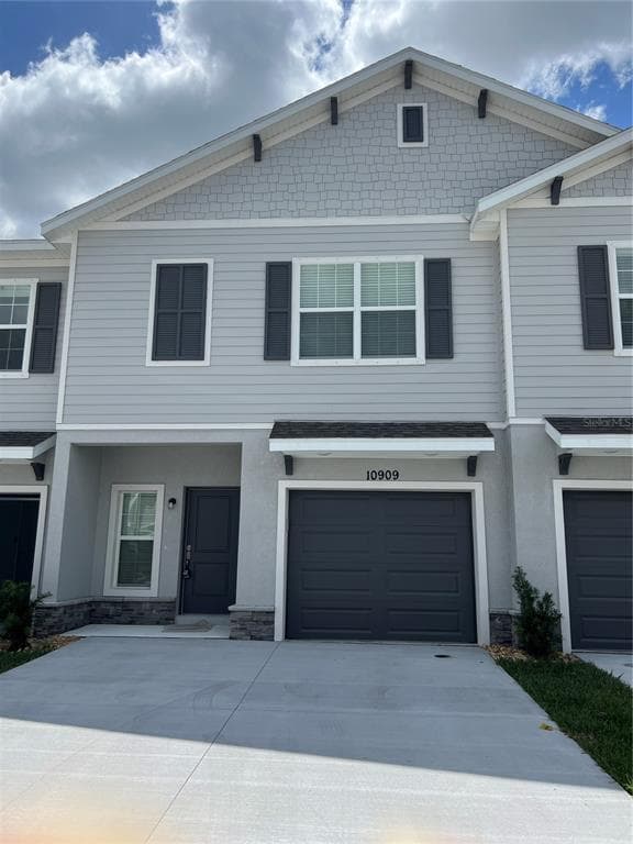 10909 QUICKWATER COURT RIVERVIEW, FL 33569