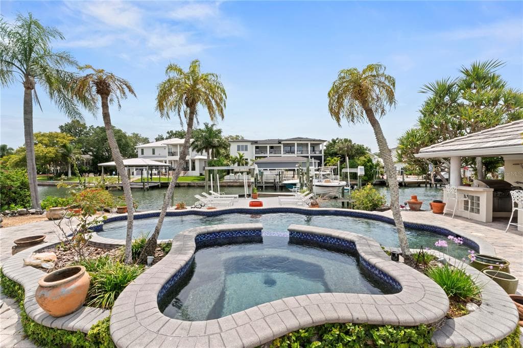 5110 W SAN JOSE STREET TAMPA, FL 33629