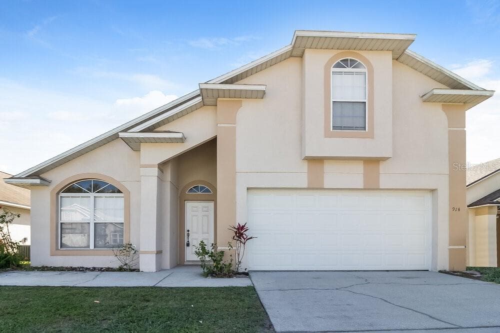 914 COPENHAGEN WAY WINTER GARDEN, FL 34787