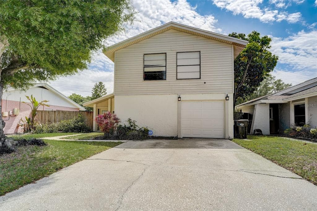 4518 MILLPOND LN LANE TAMPA, FL 33624