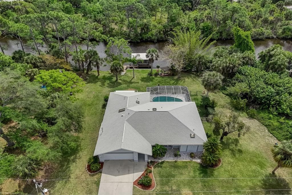 1316 EPPINGER DRIVE PORT CHARLOTTE, FL 33953
