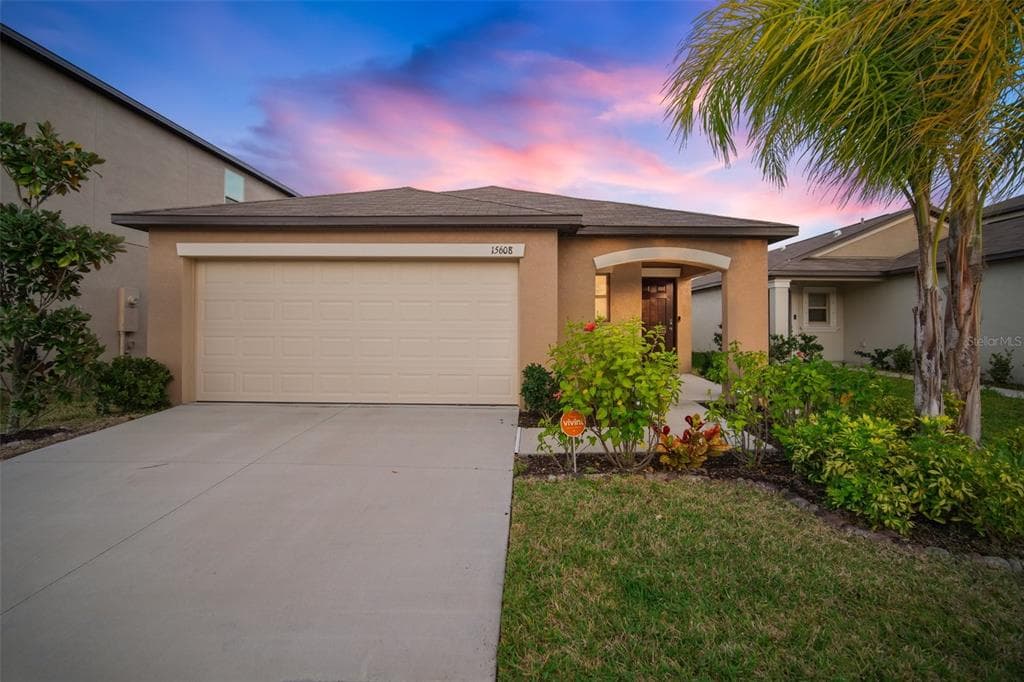 15608 SPICE KEY STREET SUN CITY CENTER, FL 33573