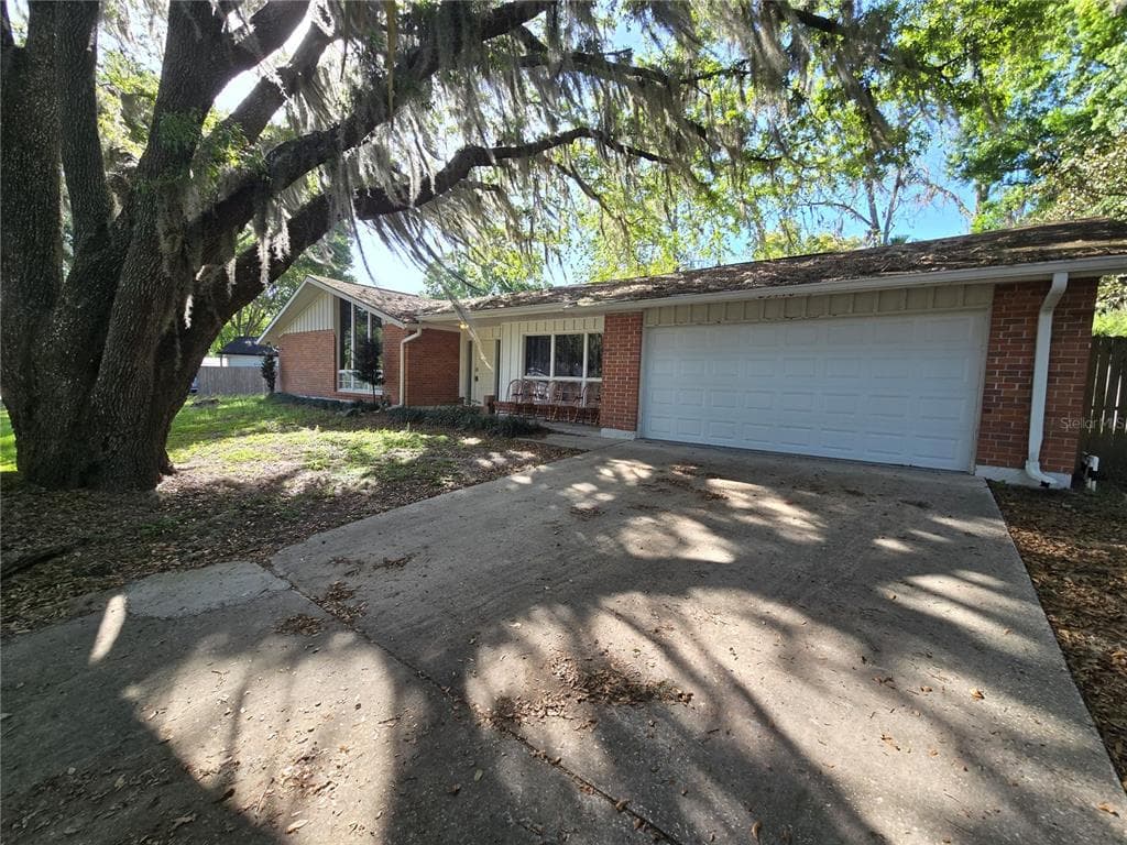 23118 GENEVA ROAD LAND O LAKES, FL 34639