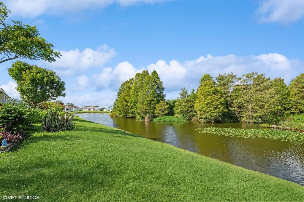 437 SAILFISH BOULEVARD OLDSMAR, FL 34677