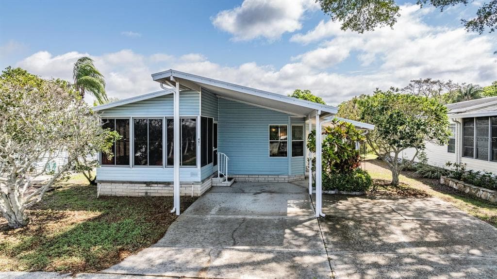 491 TROUT LANE OLDSMAR, FL 34677