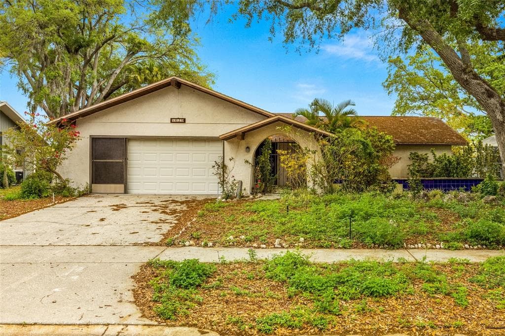 8629 WHITE SPRINGS DRIVE NEW PORT RICHEY, FL 34655
