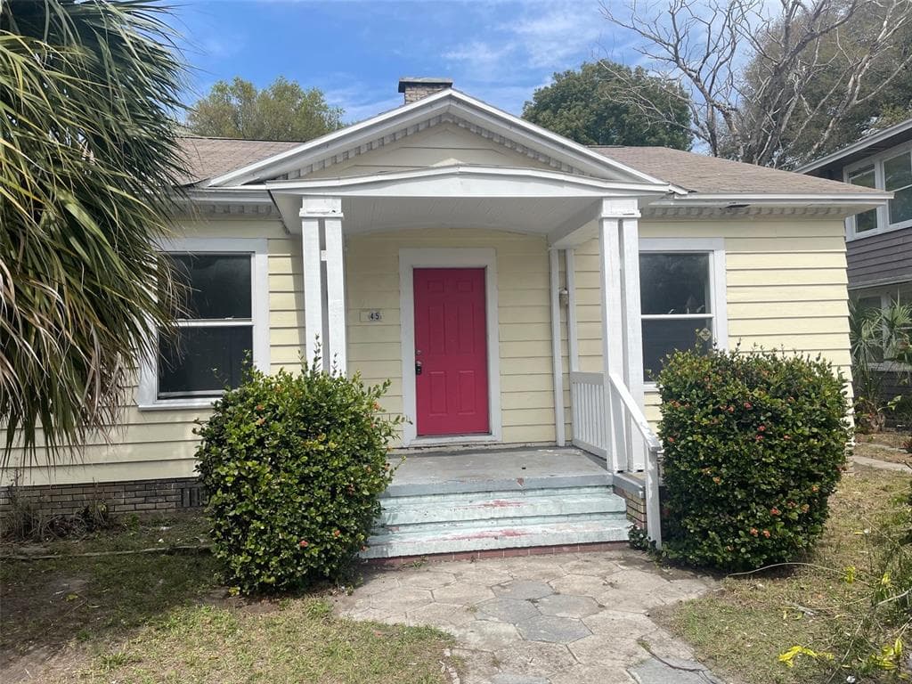 945 9TH AVENUE S ST PETERSBURG, FL 33705