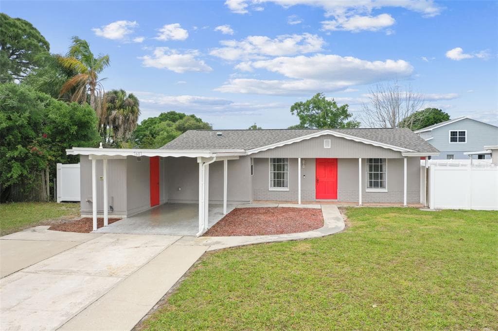 7607 W OSBORNE AVENUE TAMPA, FL 33615