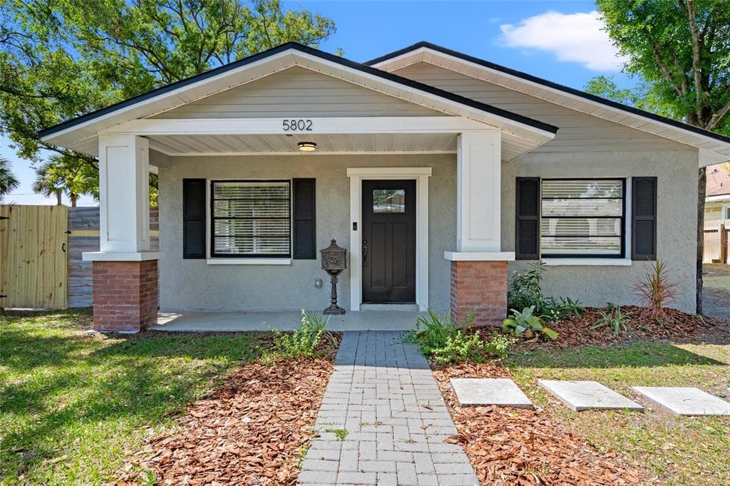 5802 N SUWANEE AVENUE TAMPA, FL 33604