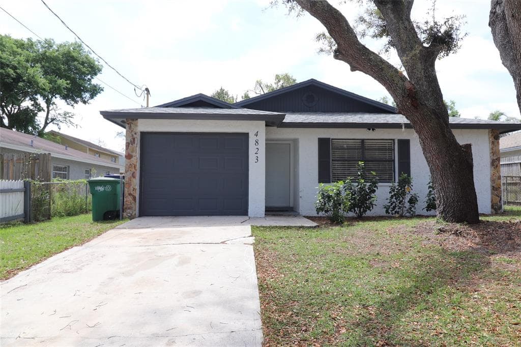 4823 SERENA DRIVE TAMPA, FL 33617
