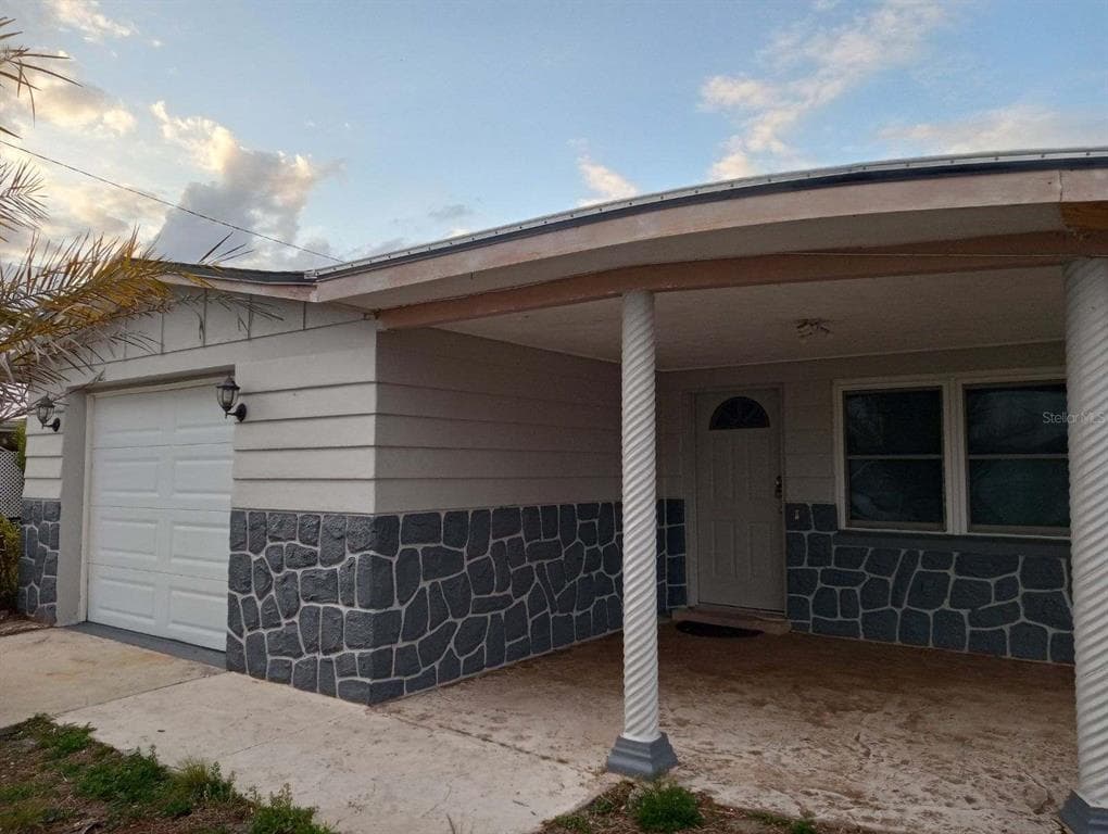 3911 SABLEWOOD DRIVE HOLIDAY, FL 34691