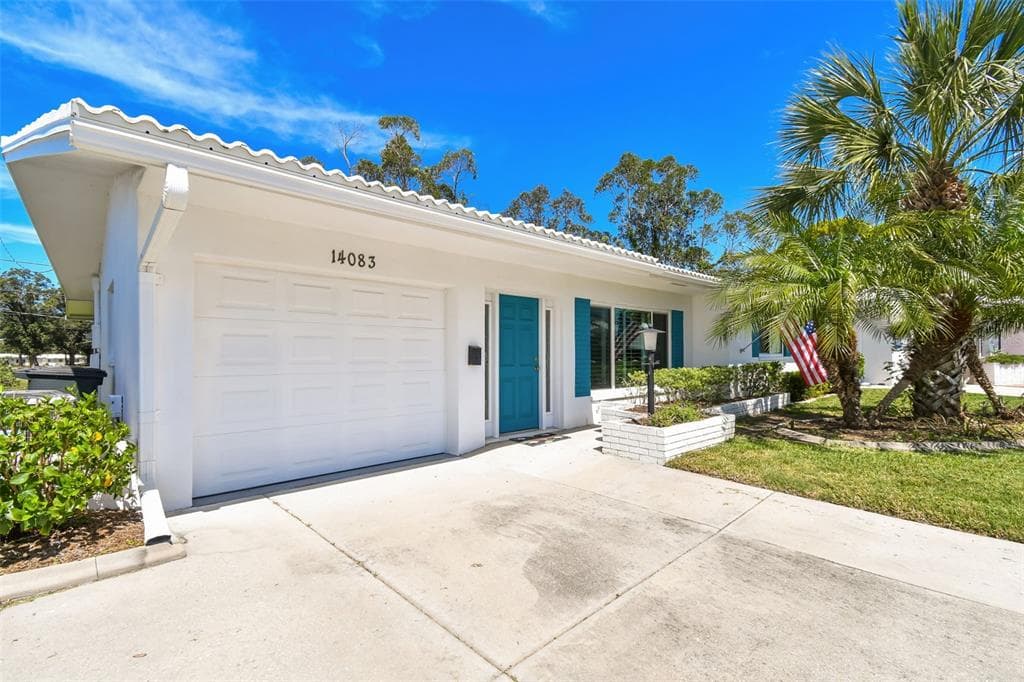 14083 90TH PL SEMINOLE, FL 33776
