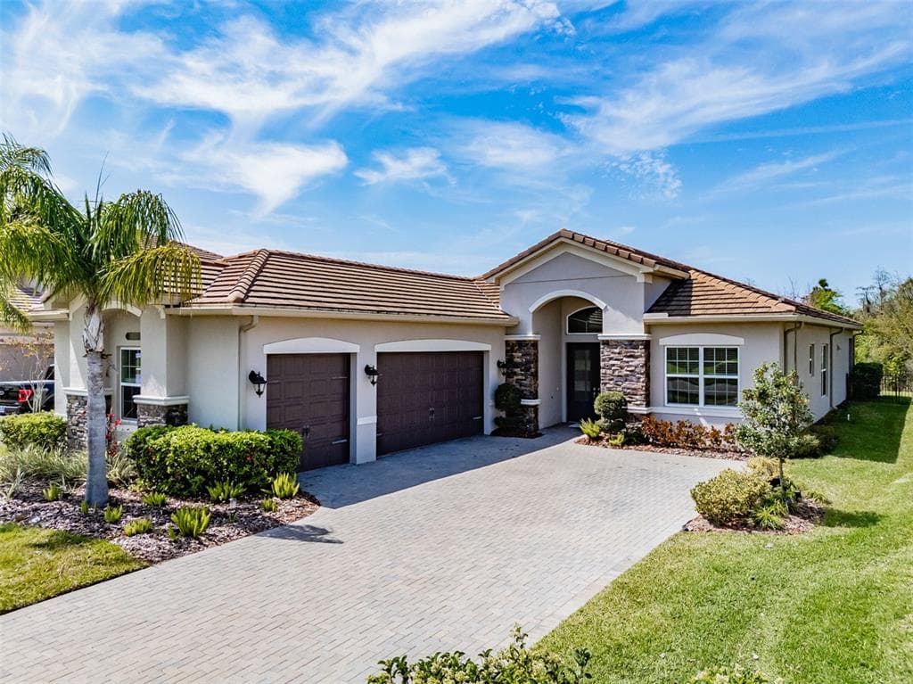 31057 CHESAPEAKE BAY DRIVE WESLEY CHAPEL, FL 33543