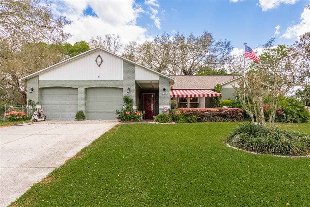 8039 WOODEN DRIVE SPRING HILL, FL 34606