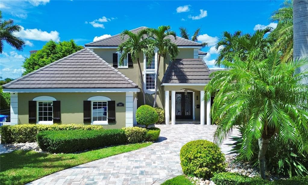4987 59TH AVENUE S ST PETERSBURG, FL 33715