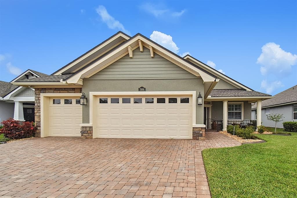 7898 LAKE JAMES BOULEVARD LAKELAND, FL 33810