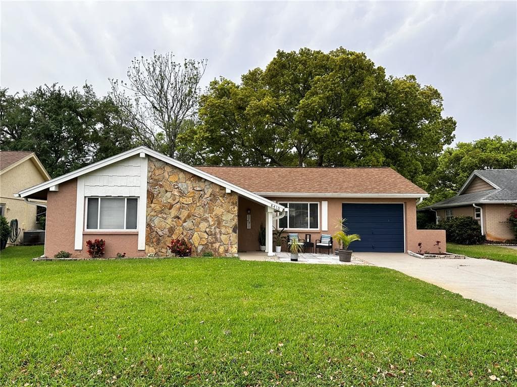 8410 VILLAGE MILL ROW HUDSON, FL 34667