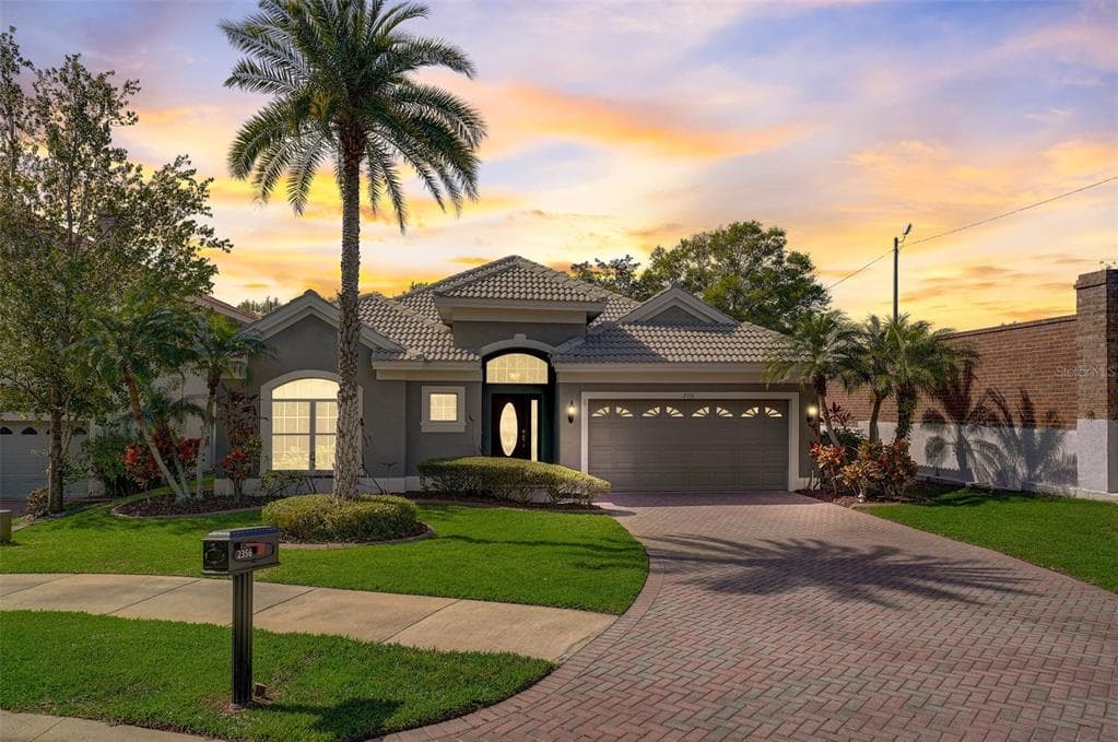 2356 MESSENGER CIRCLE SAFETY HARBOR, FL 34695