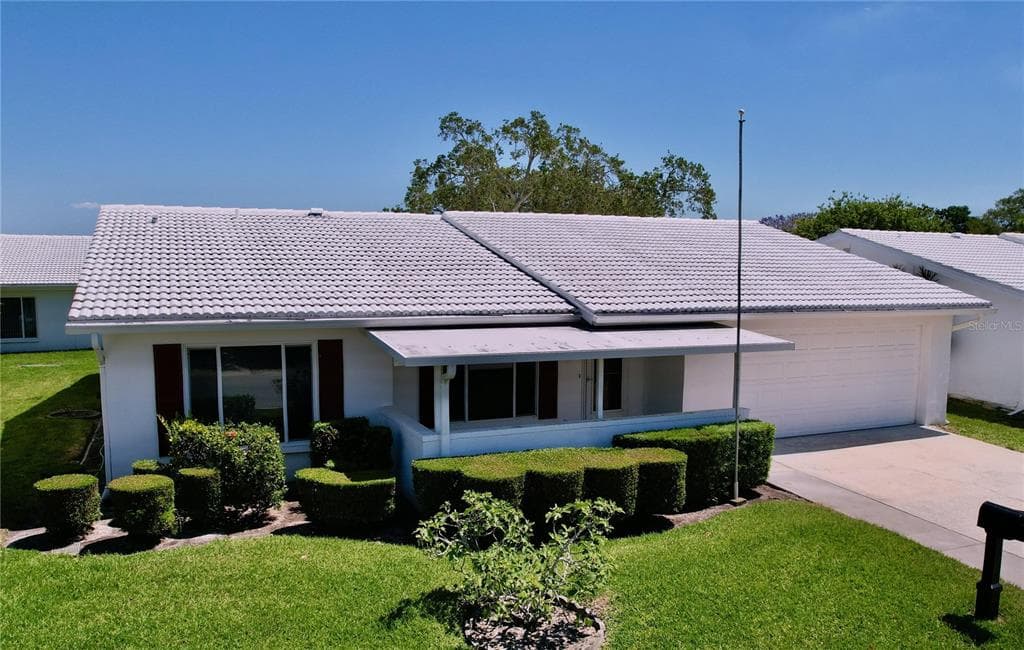 9155 42ND STREET N UNIT 5 PINELLAS PARK, FL 33782
