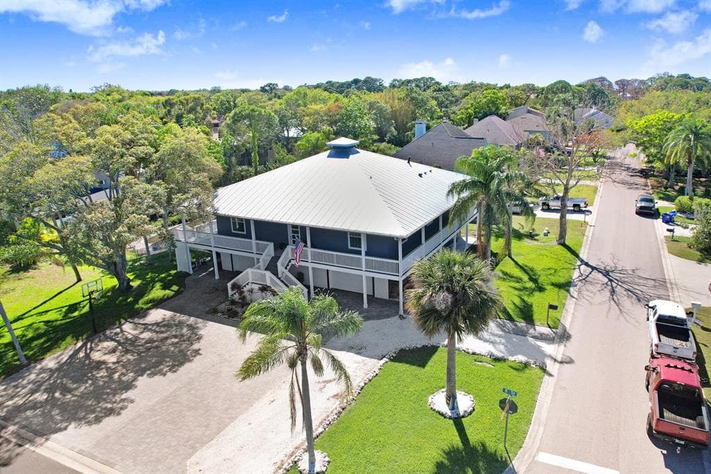 792 NATALIE LANE PALM HARBOR, FL 34683
