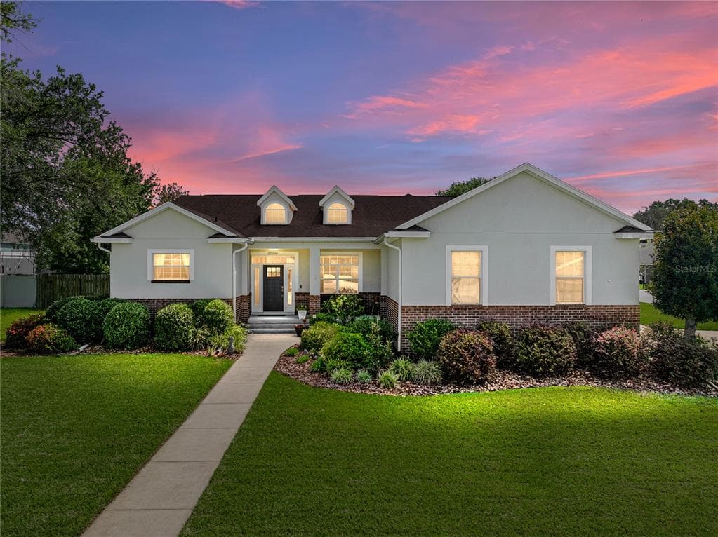 32000 CORBIN RIDGE STREET SAN ANTONIO, FL 33576