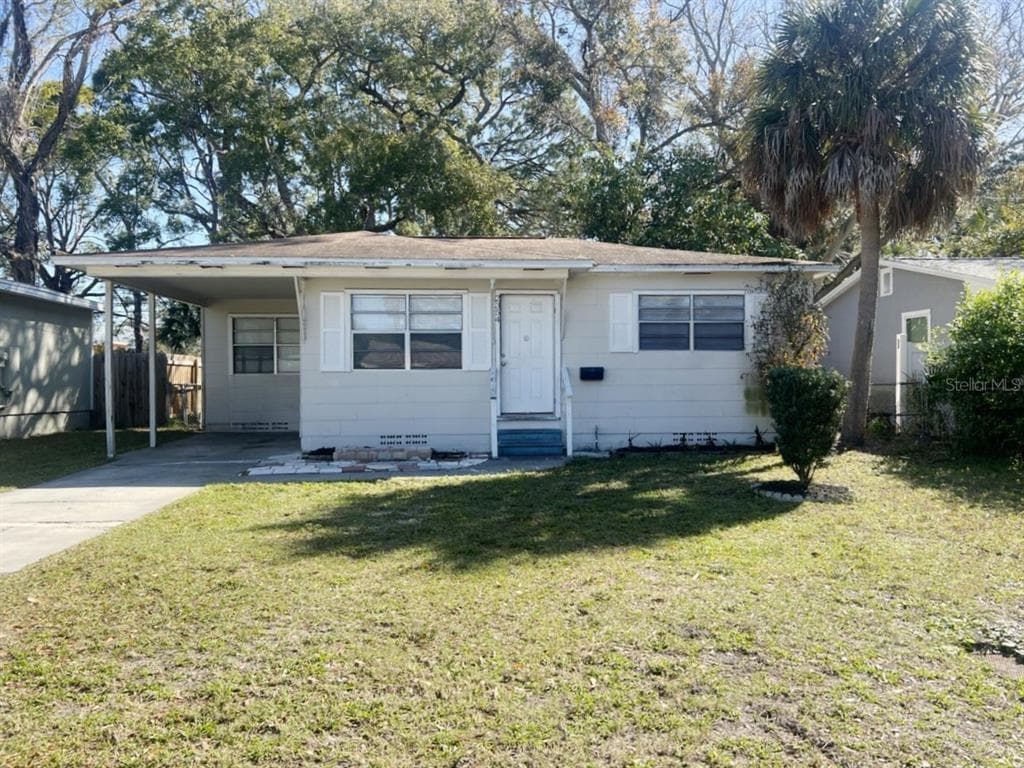 2354 35TH STREET S ST PETERSBURG, FL 33711