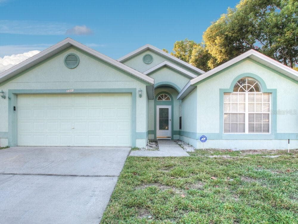 2341 COBBLEFIELD CIRCLE APOPKA, FL 32703