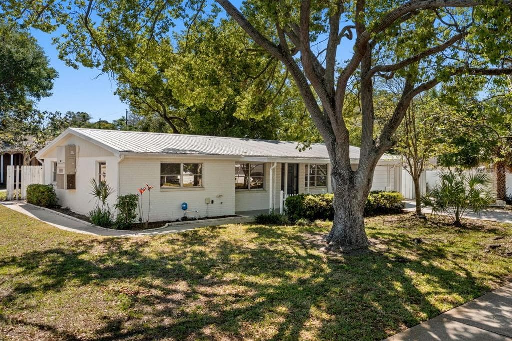6630 JACKSON STREET NEW PORT RICHEY, FL 34653