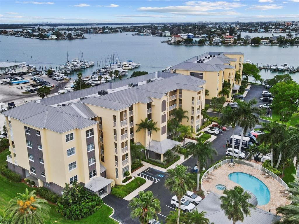 423 150TH AVENUE UNIT 1405 MADEIRA BEACH, FL 33708