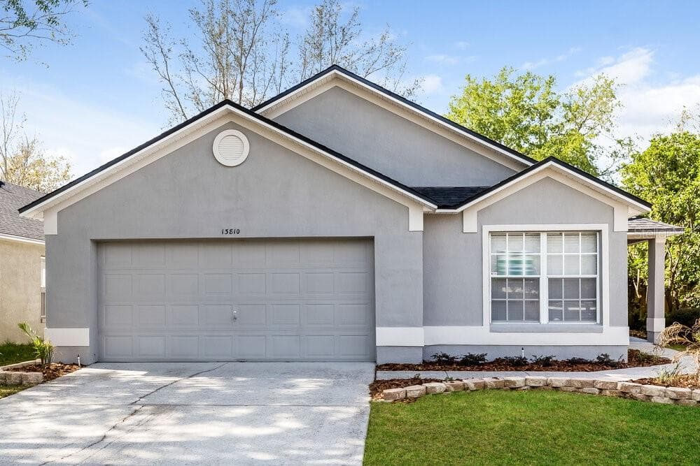 13810 VALLEYBROOKE LANE ORLANDO, FL 32826