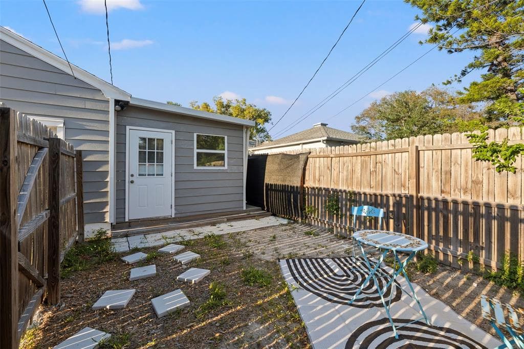 625 35TH STREET N ST PETERSBURG, FL 33713