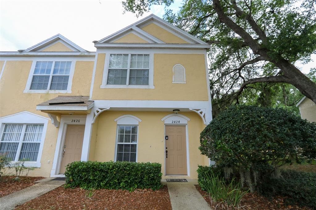 2424 LAKE WOODBERRY CIRCLE BRANDON, FL 33510