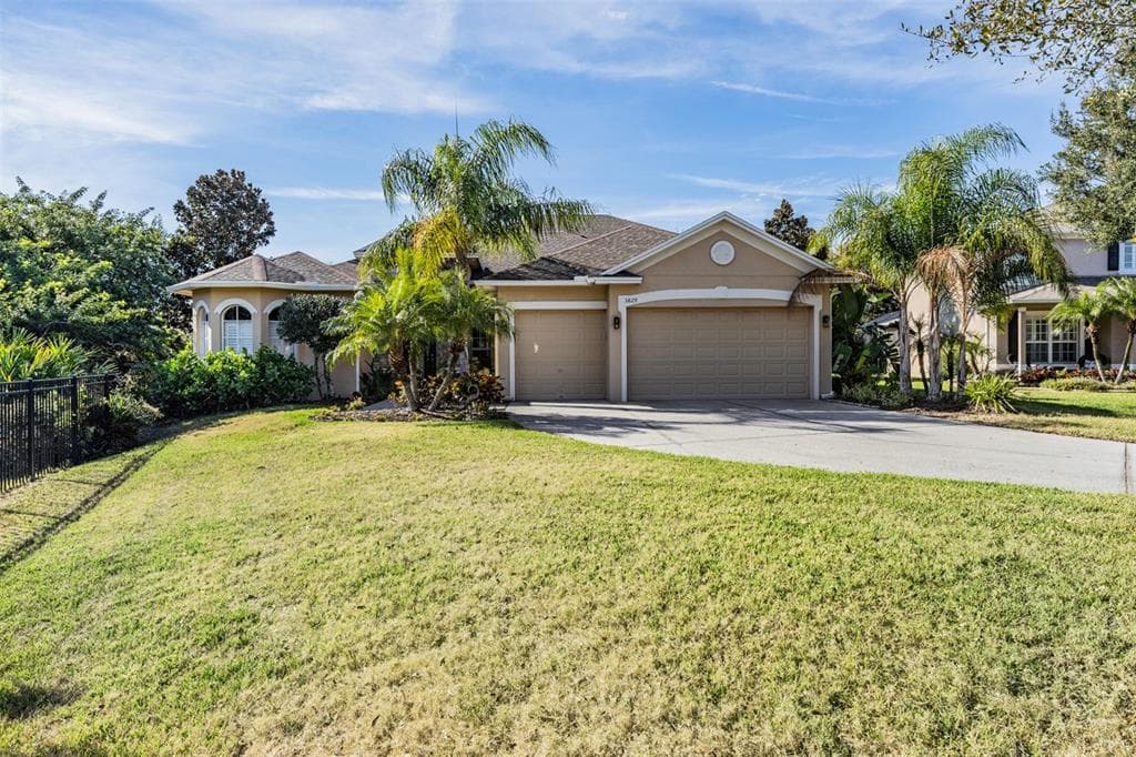 3829 MISTY WILLOW WAY LUTZ, FL 33558
