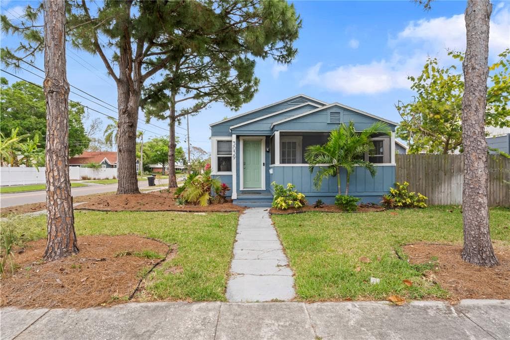 3039 11TH AVENUE N ST PETERSBURG, FL 33713