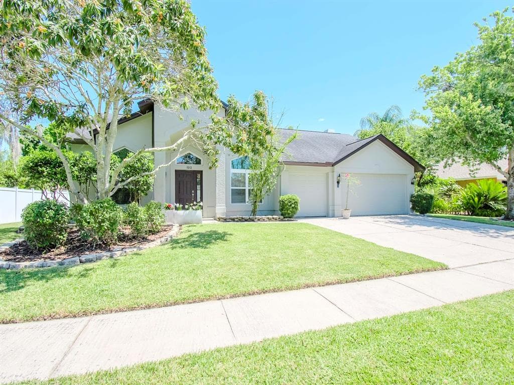 15113 LAUREL COVE CIRCLE ODESSA, FL 33556