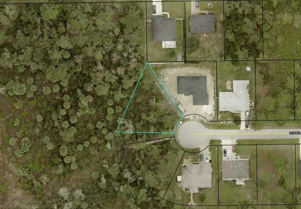 16 SECKEL COURT PALM COAST, FL 32164