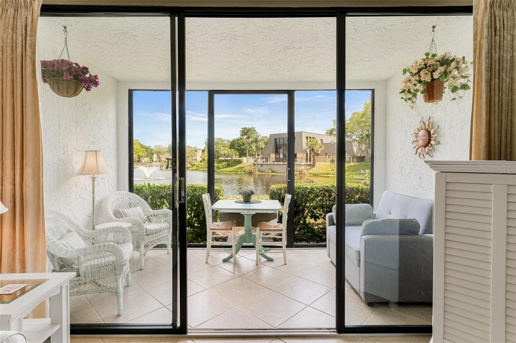 14130 ROSEMARY LANE UNIT 4104 LARGO, FL 33774