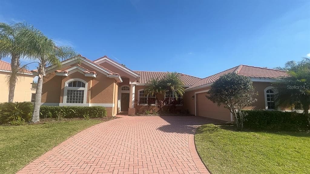 10532 BERMUDA ISLE DRIVE TAMPA, FL 33647