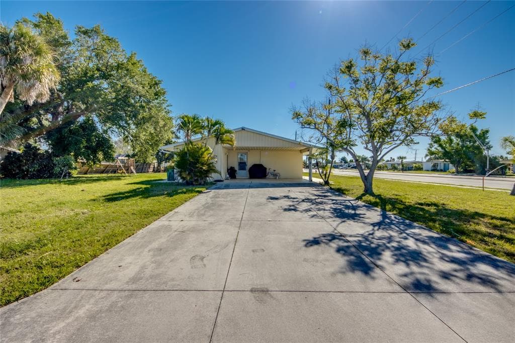 21298 MIDWAY BOULEVARD PORT CHARLOTTE, FL 33952