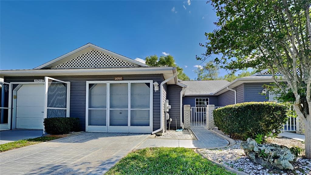 26705 CASH COURT LEESBURG, FL 34748