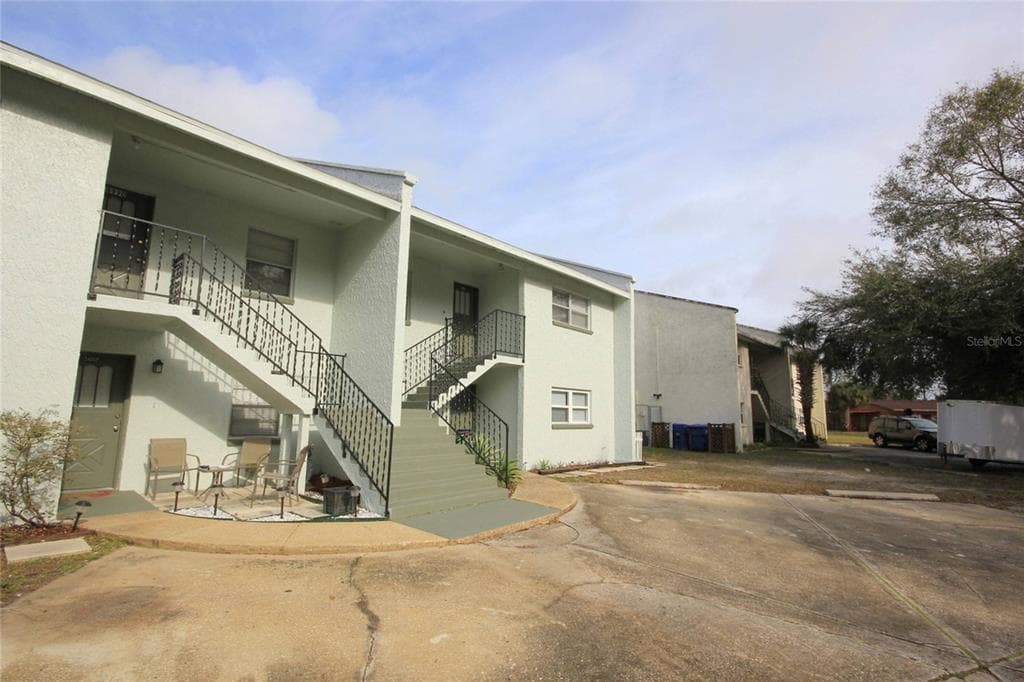 4986 STEEL DUST LANE UNIT 1-4 LUTZ, FL 33559