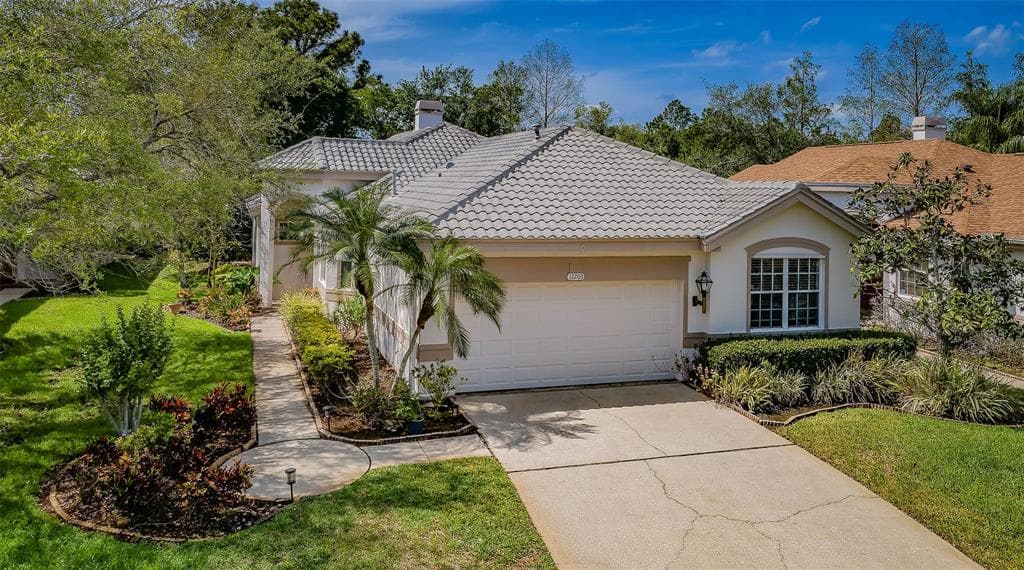 12203 GLENCLIFF CIRCLE TAMPA, FL 33626