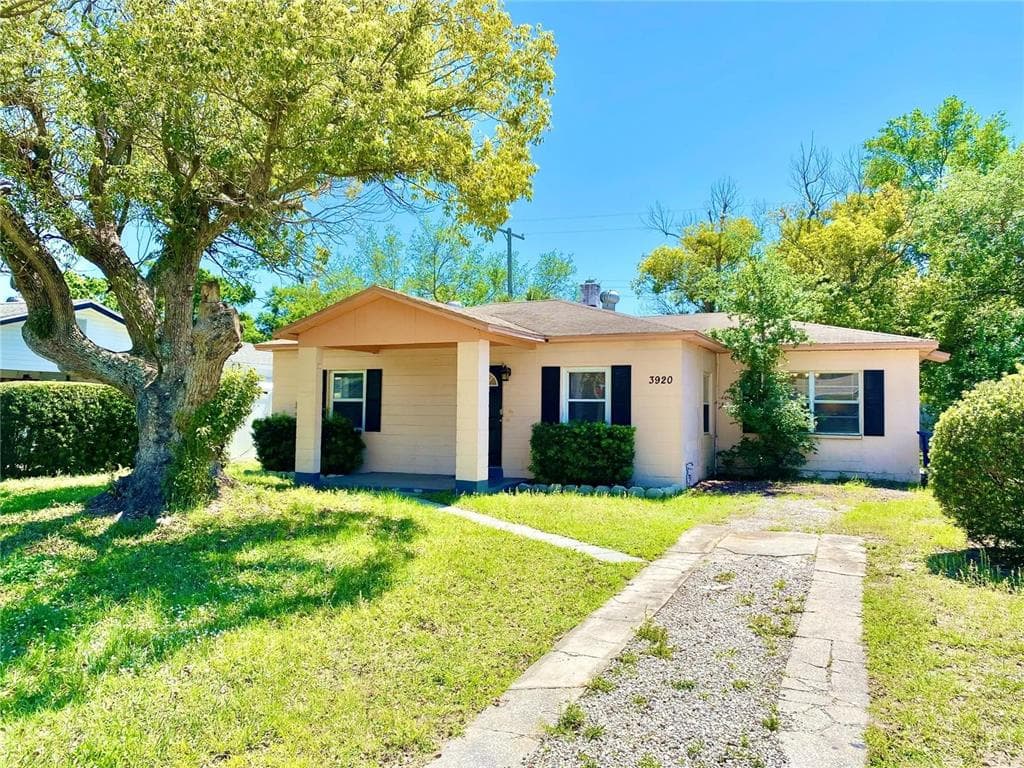 3920 W PINE STREET TAMPA, FL 33607
