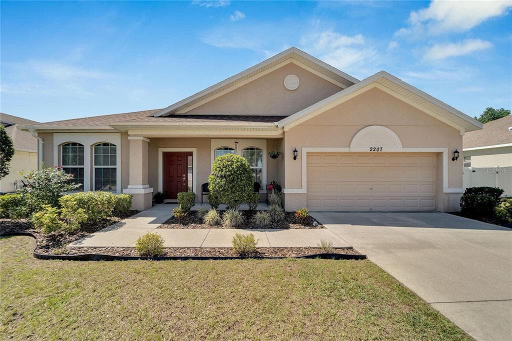 2207 VIA NAPOLI STREET PLANT CITY, FL 33566