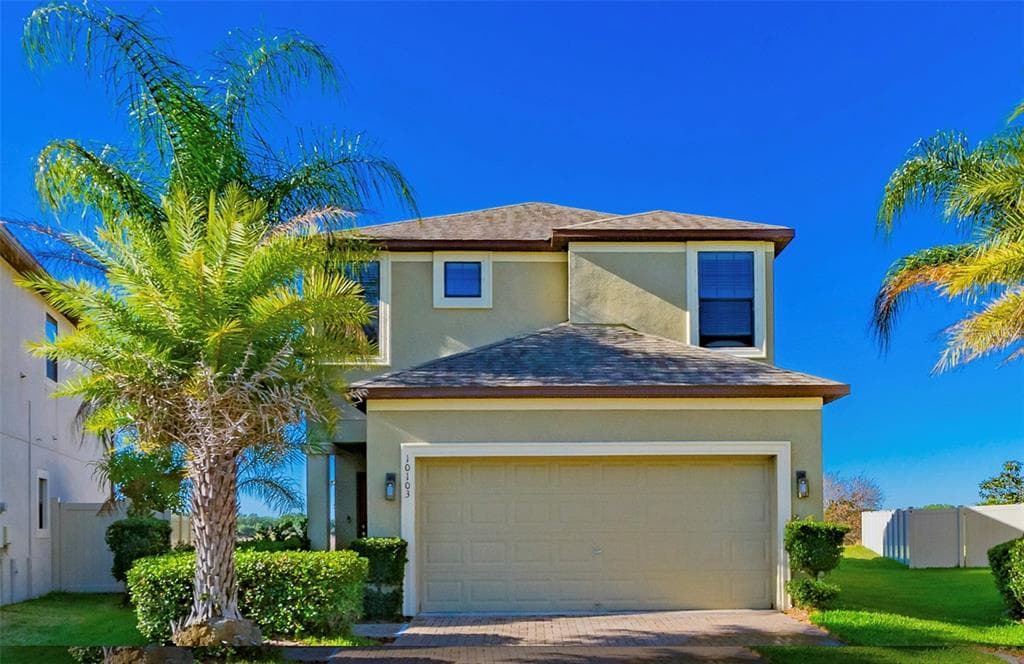 10103 NEWMINSTER LOOP RUSKIN, FL 33573