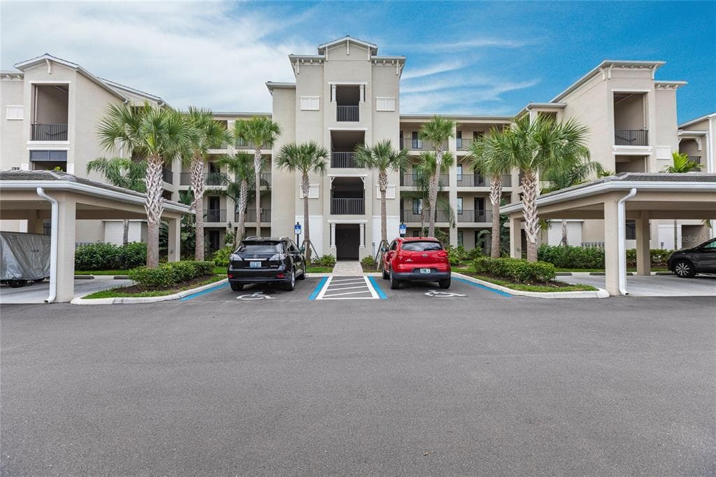 17810 GAWTHROP DRIVE UNIT 202