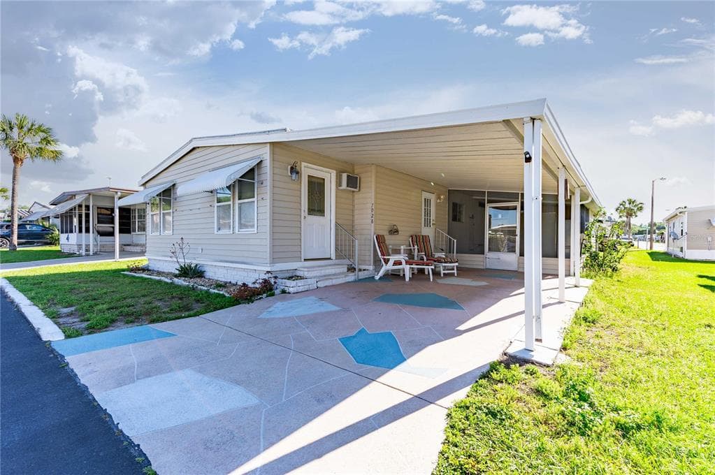 7028 EL TORRO STREET ZEPHYRHILLS, FL 33541